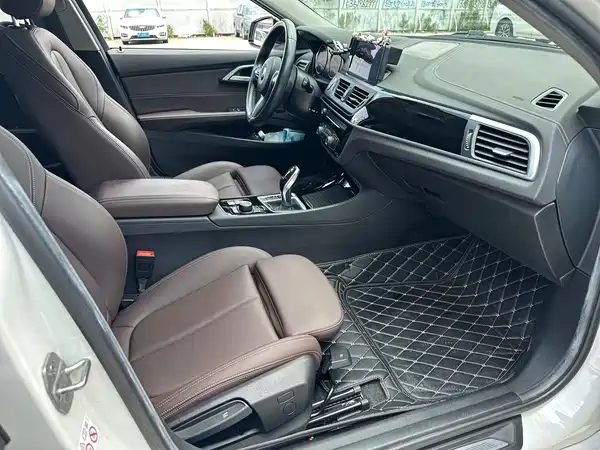 BMW 1 Series 2020