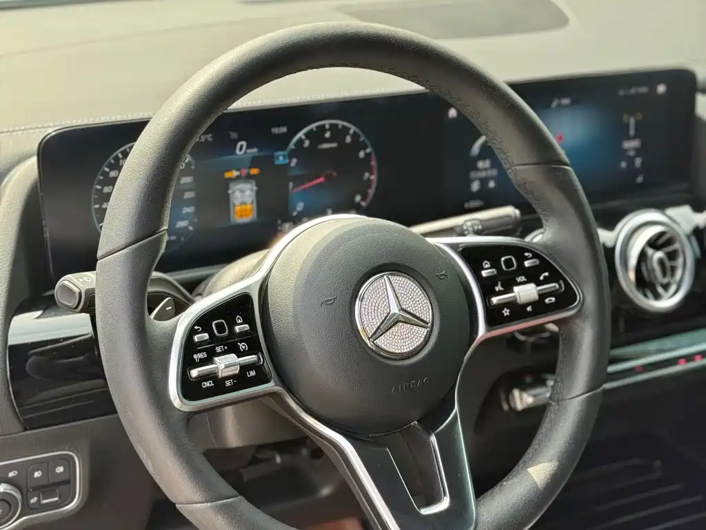 Mercedes-Benz GLA 2021 — фото 6