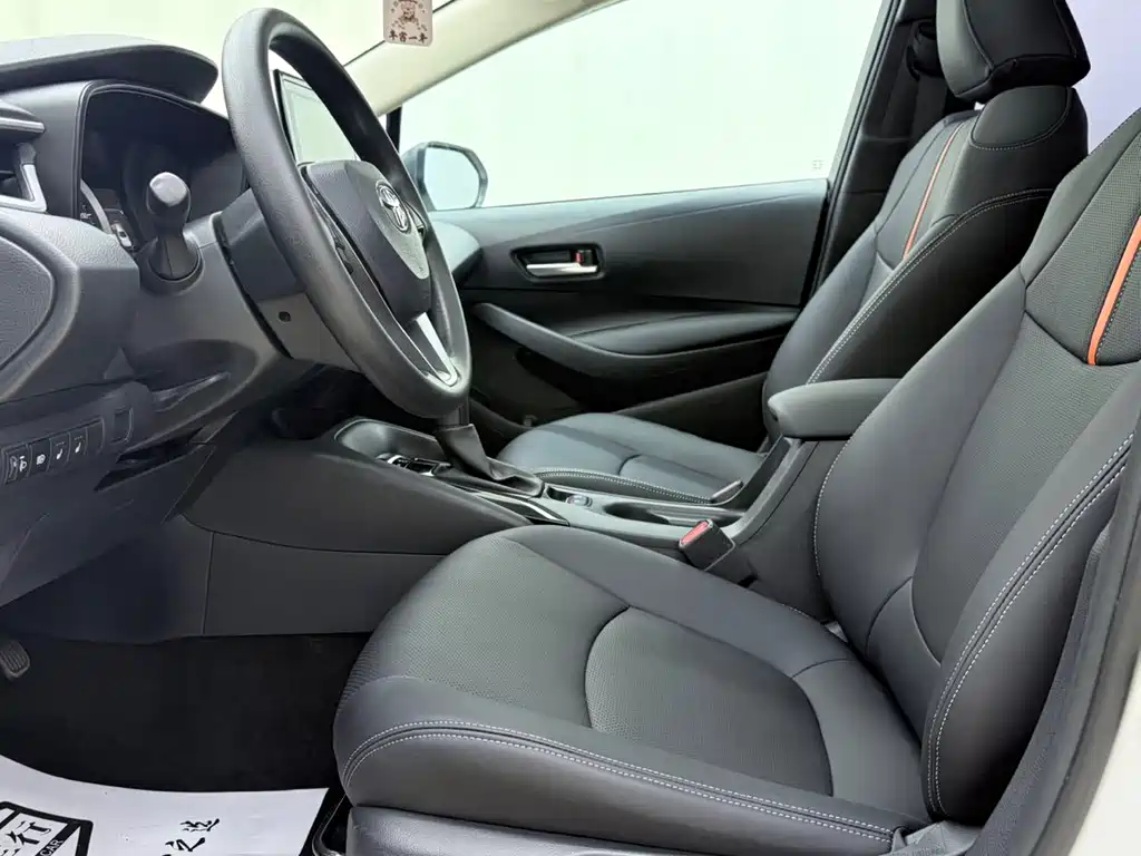 Toyota Corolla 2023 — фото 12