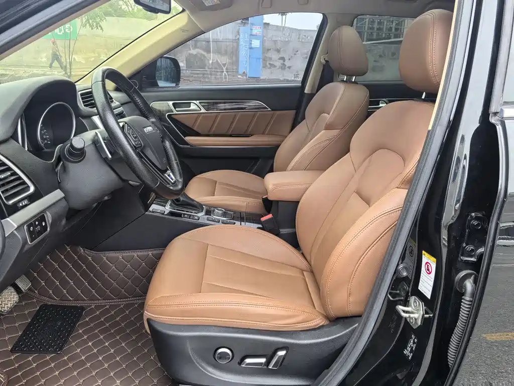 Haval H6 Coupe 2017 — фото 19