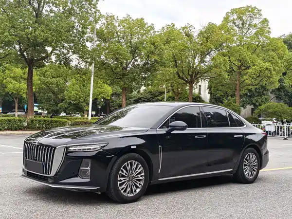 Hongqi H5 2022