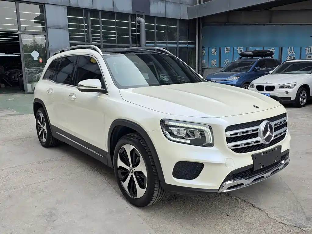 Mercedes-Benz GLB 2021 — фото 3