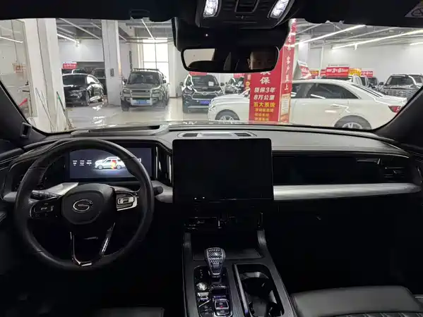 GAC Trumpchi GS8 2022