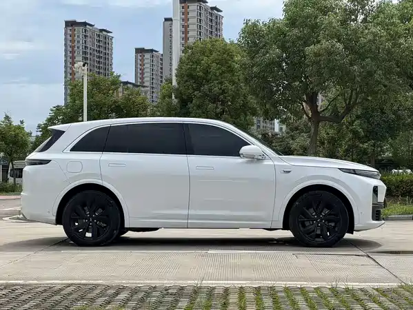 Li Auto L7 2023
