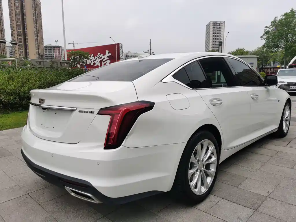 Cadillac CT5 2022 — фото 5