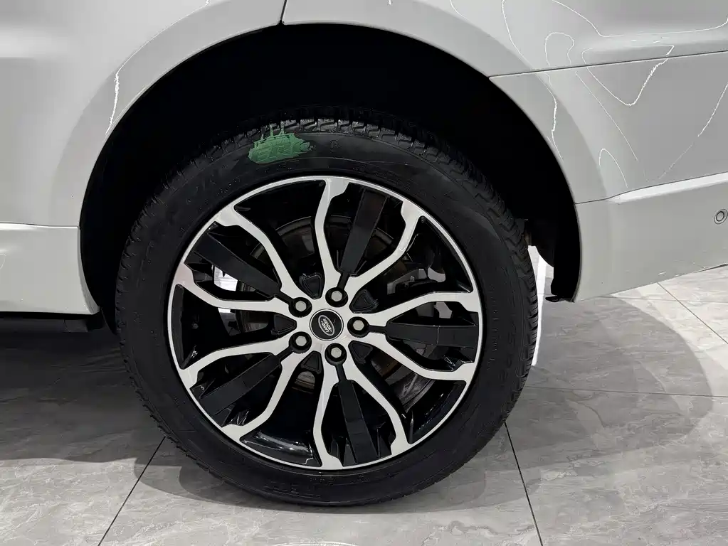 Land Rover Range Rover Sport 2022 — фото 10