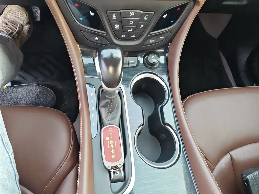 Buick Envision Plus 2020 — фото 10