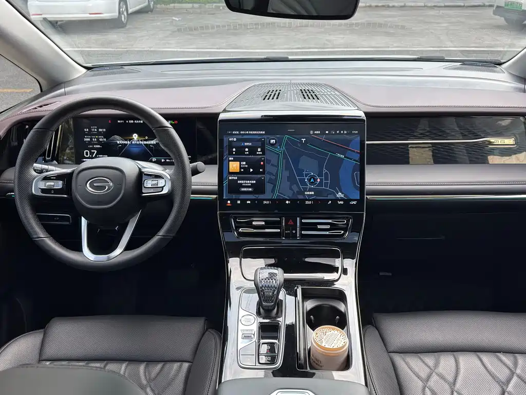 GAC Motor Trumpchi M8 2024 — фото 16