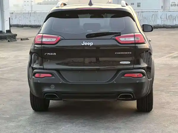Jeep Cherokee 2017