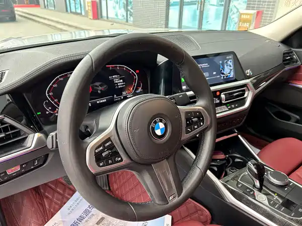 BMW 3 Series 2023