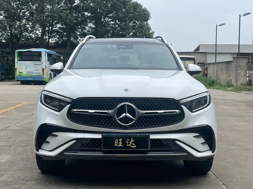 Mercedes-Benz GLC 2023 — фото 2