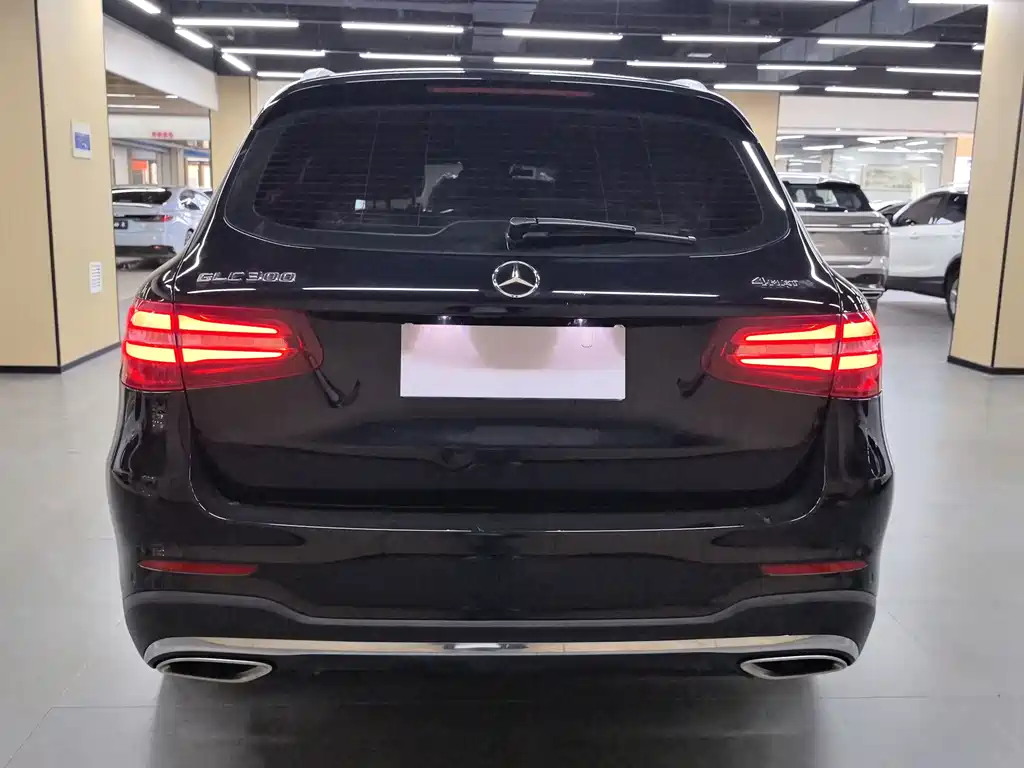 Mercedes-Benz GLC 2019 — фото 15