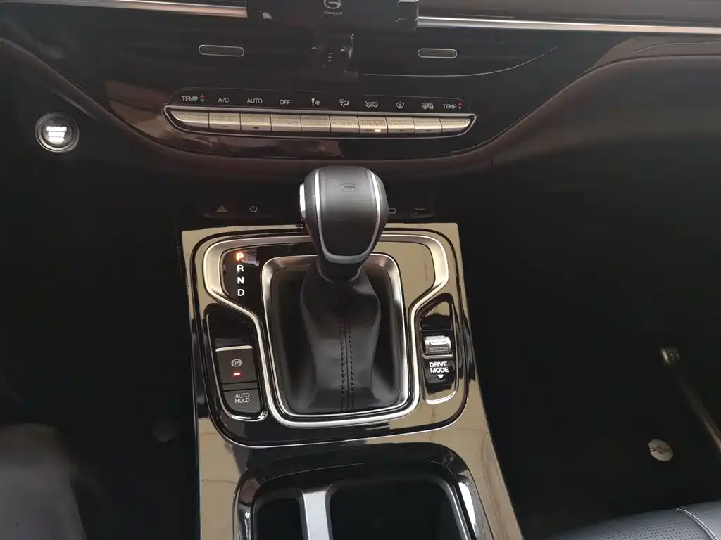 GAC Motor Trumpchi M6 2025 — фото 14