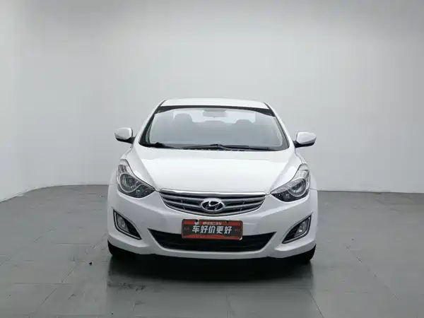 Hyundai Elantra Langdong 2014