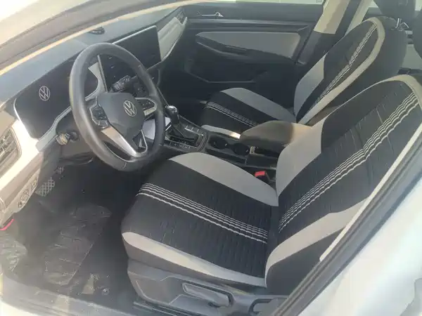 Volkswagen Bora 2023