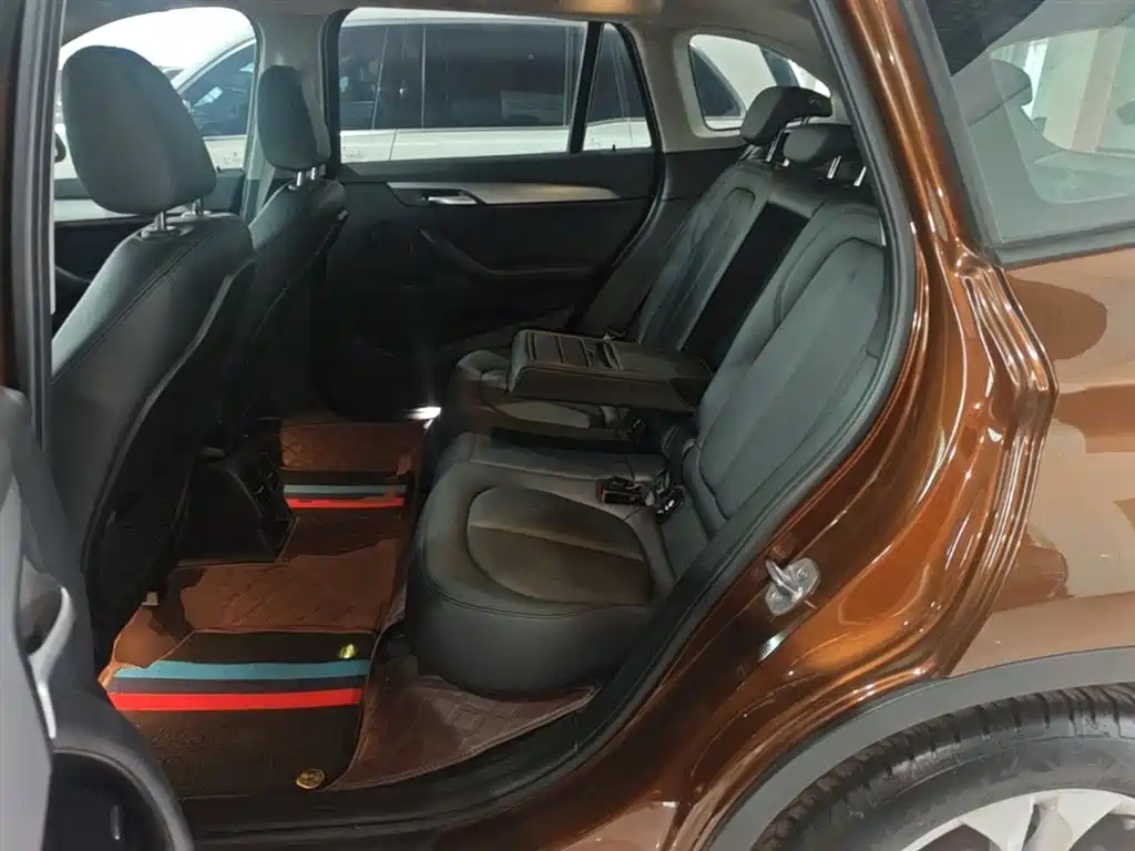 BMW X1 2016 — фото 17
