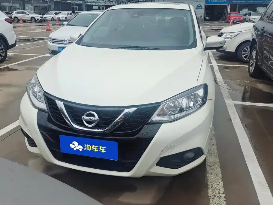 Nissan Tiida 2020