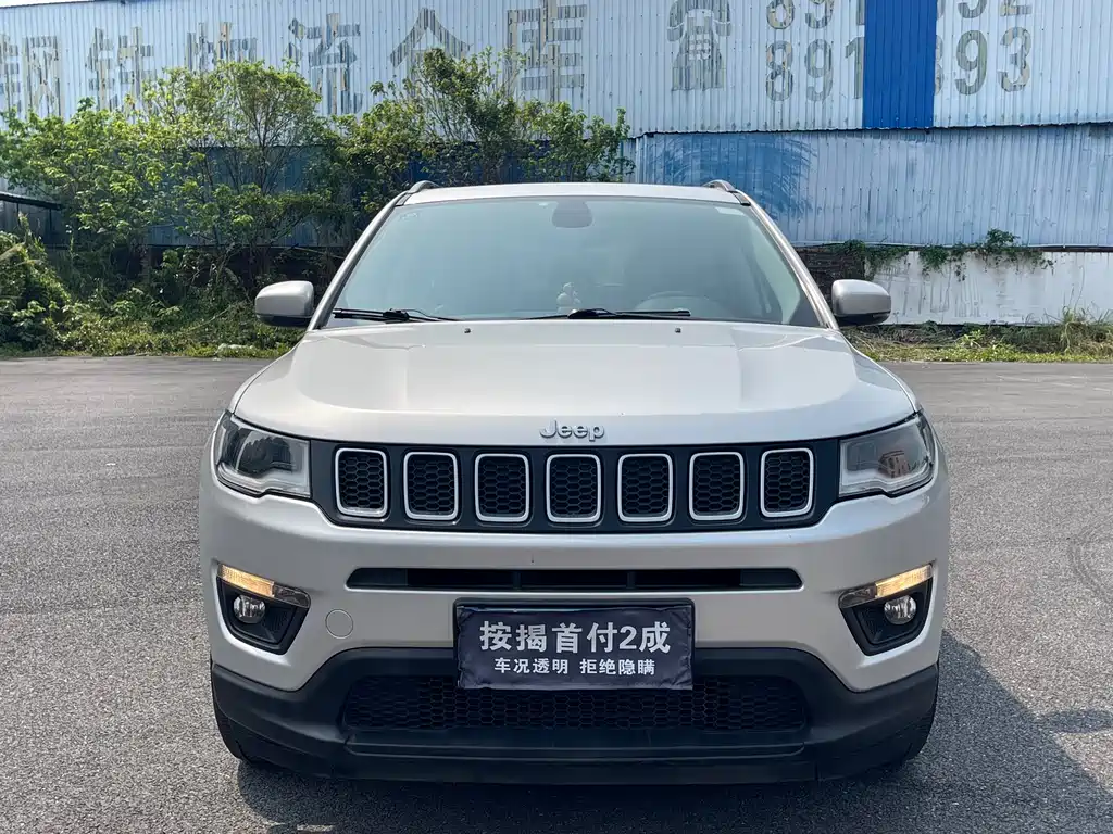 Jeep Compass 2018 — фото 2