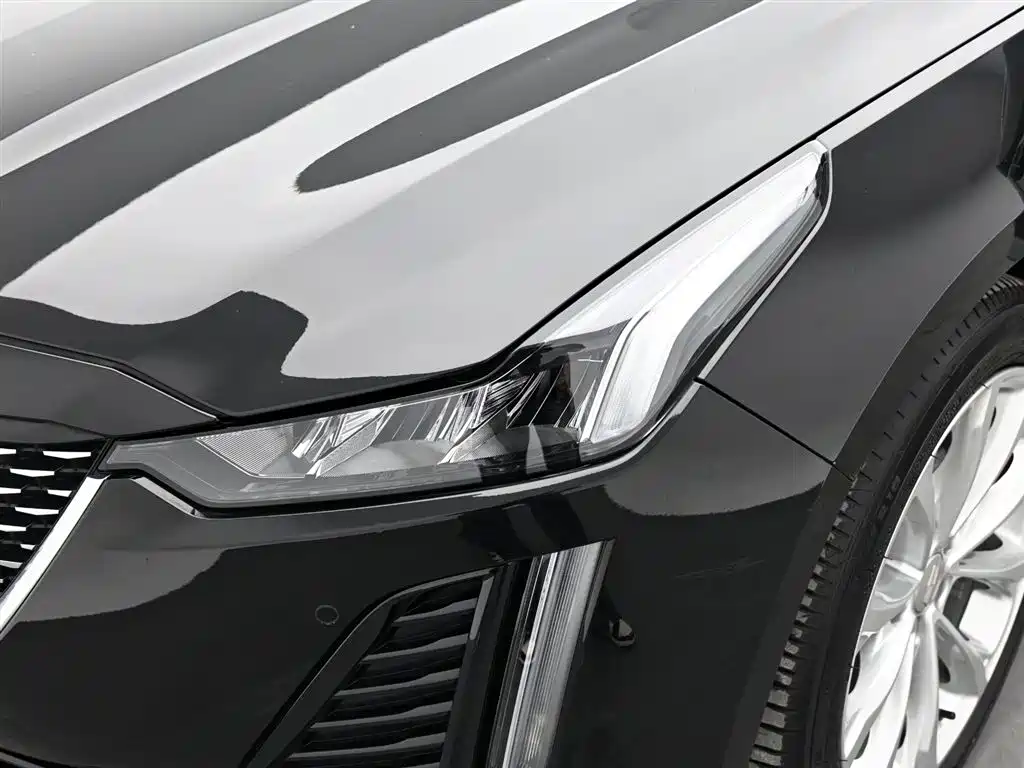 Cadillac CT5 2022 — фото 17