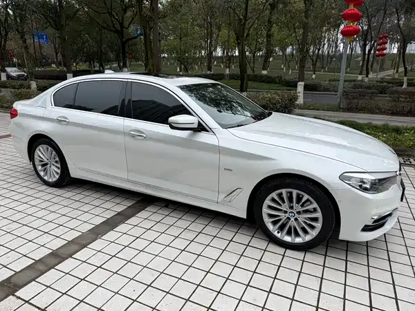 BMW 5 Series 2018