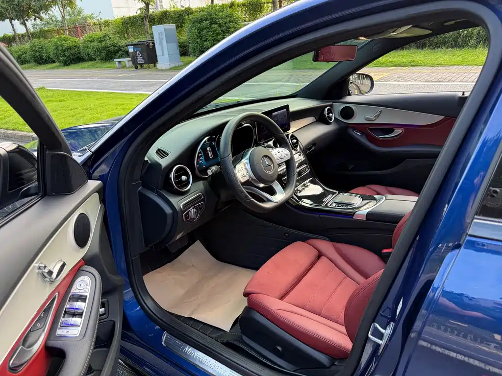 Mercedes-Benz C-Class 2019 — фото 7