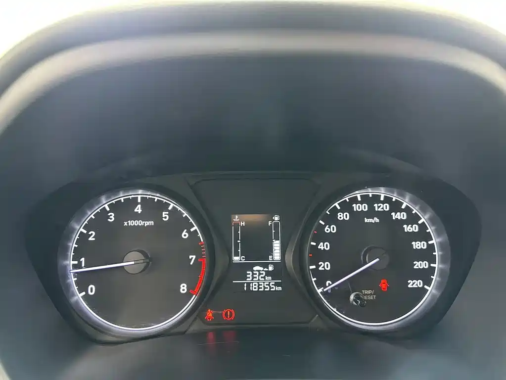 Hyundai Verna 2018 — фото 4