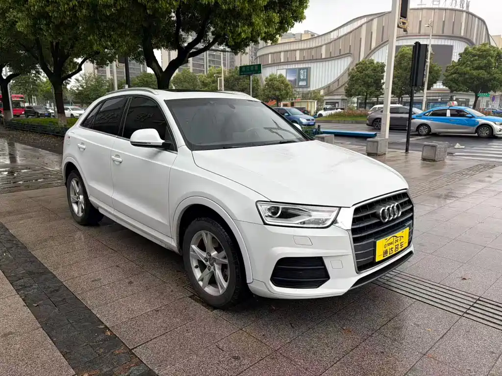 Audi Q3 2017 — фото 2