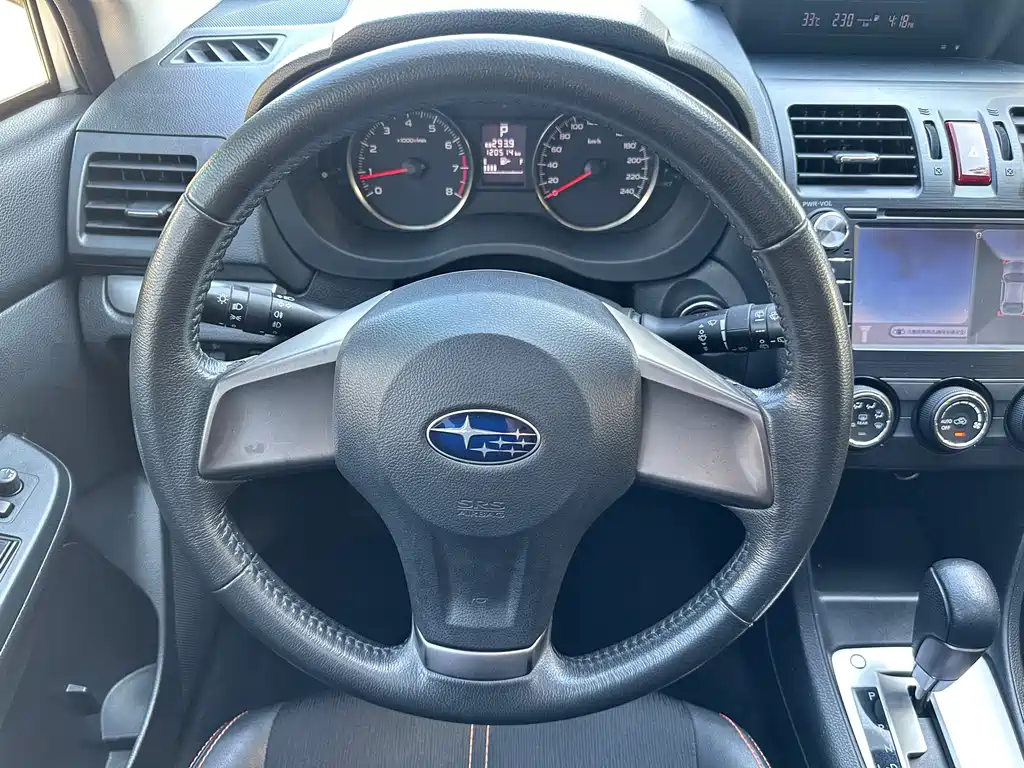 Subaru XV 2014 — фото 17