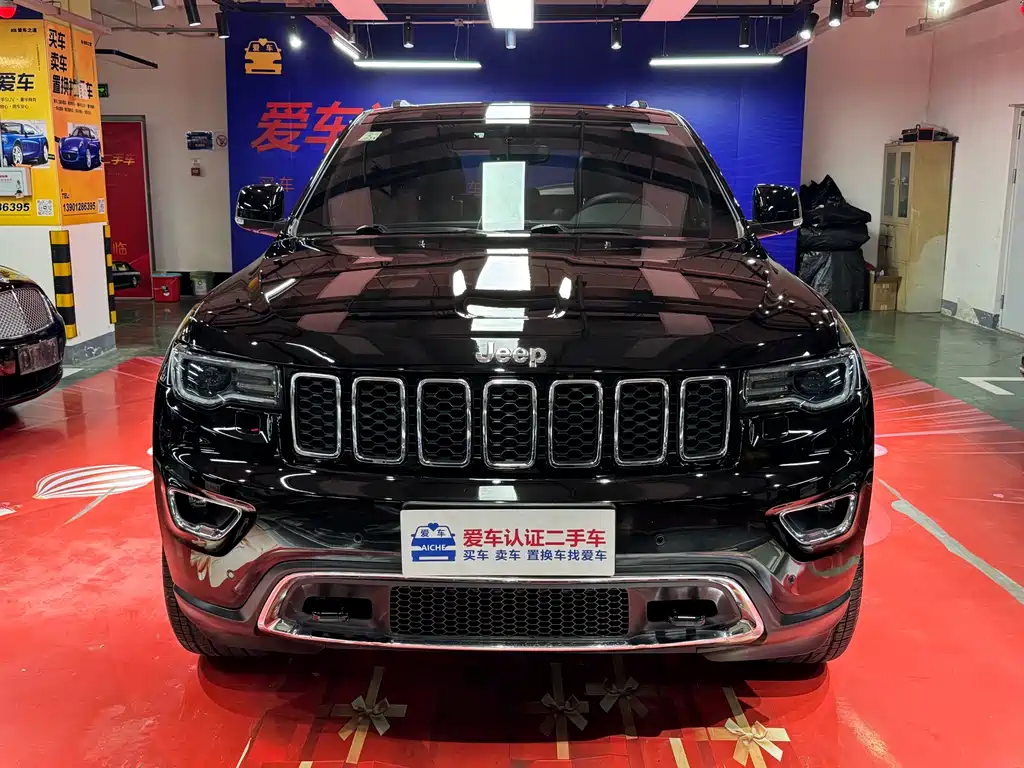 Jeep Grand Cherokee 2019 — фото 2