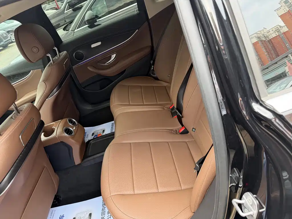 Mercedes-Benz E-Class 2017