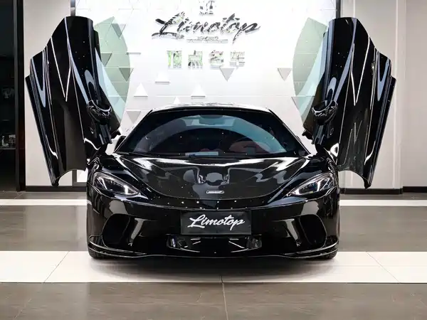McLaren GT 2022
