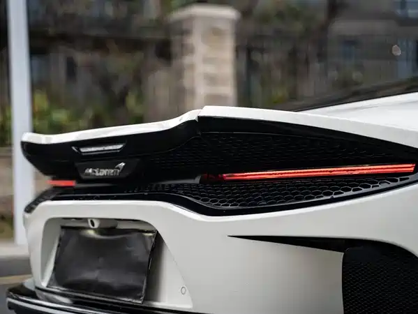 McLaren GT 2021