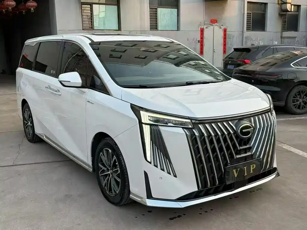 GAC Motor Trumpchi M8 2023 — фото 2