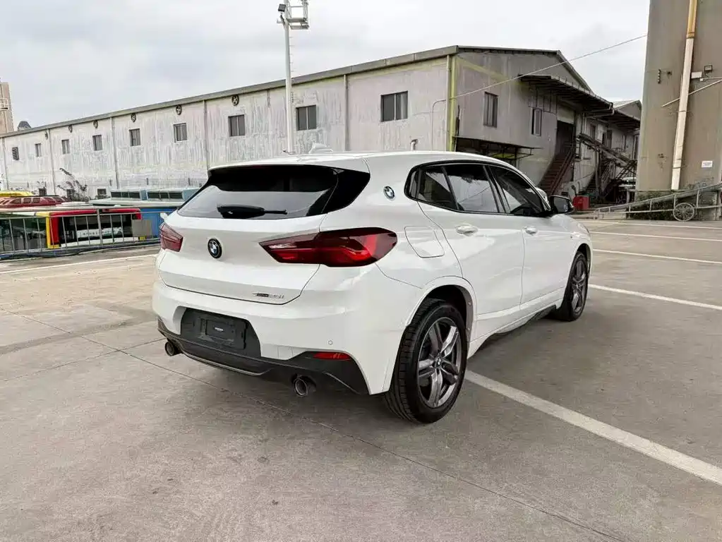 BMW X2 2023 — фото 3