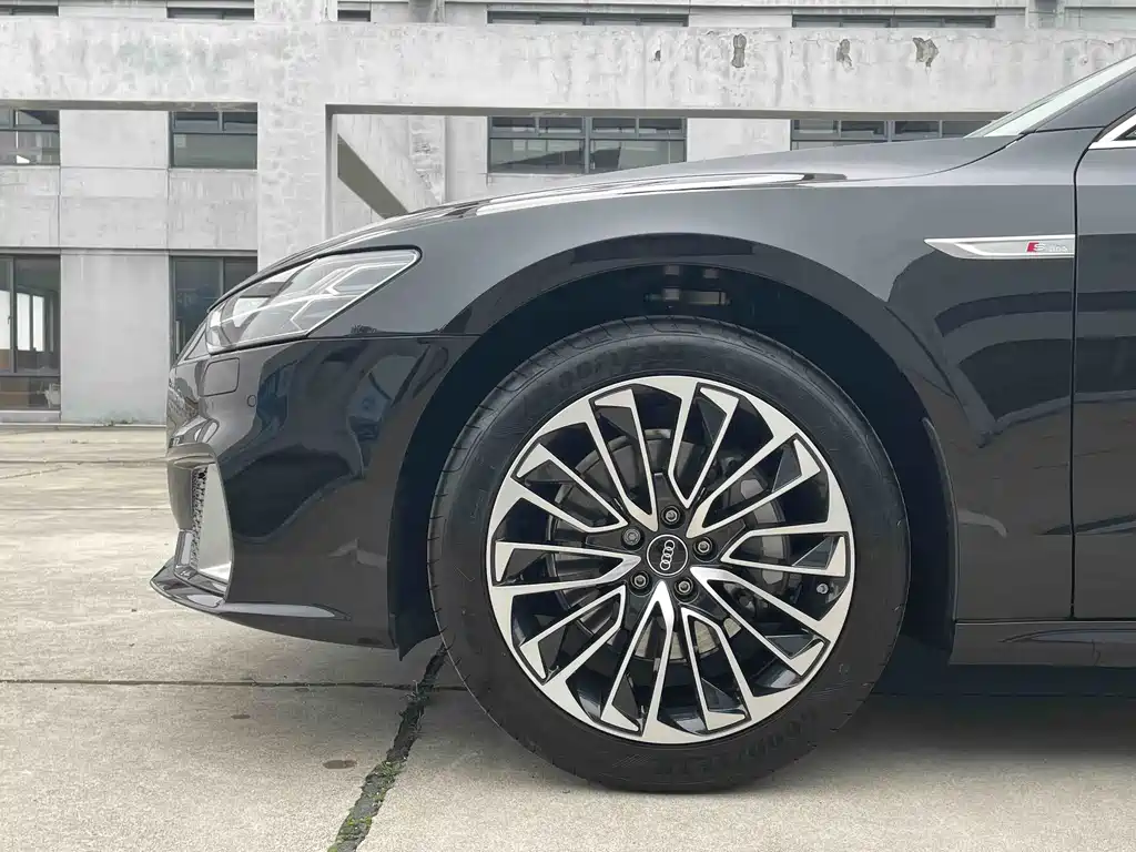 Audi A7L 2026 — фото 4