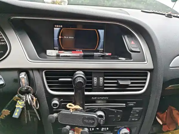 Audi A4L 2015