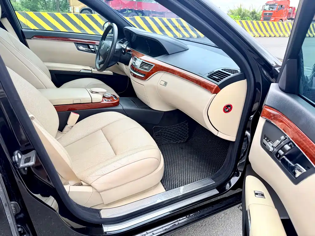 Mercedes-Benz S-Class 2006 — фото 10