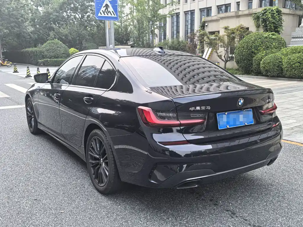 BMW 3 Series 2022