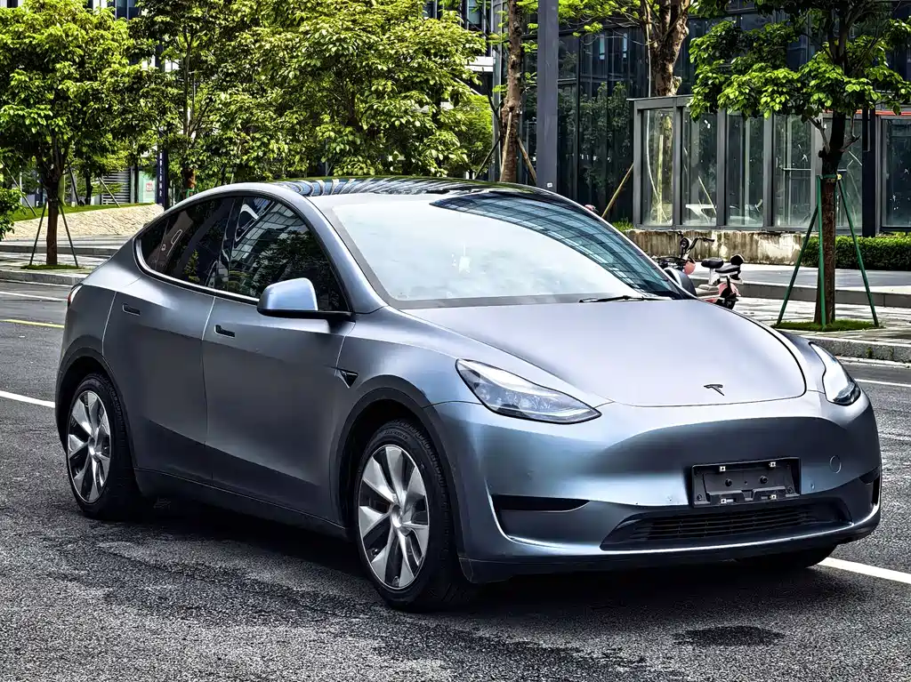 Tesla Model Y 2022 — фото 4