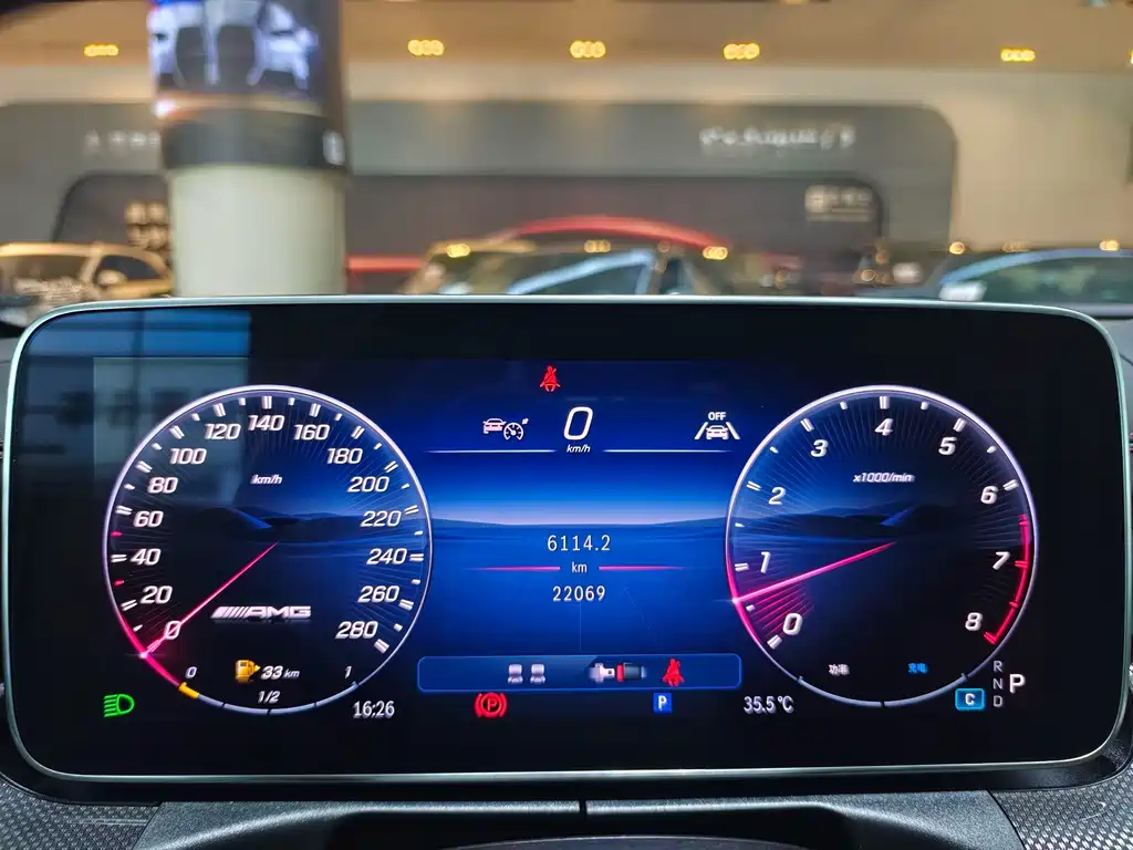 Mercedes-Benz CLE AMG 2025 — фото 17