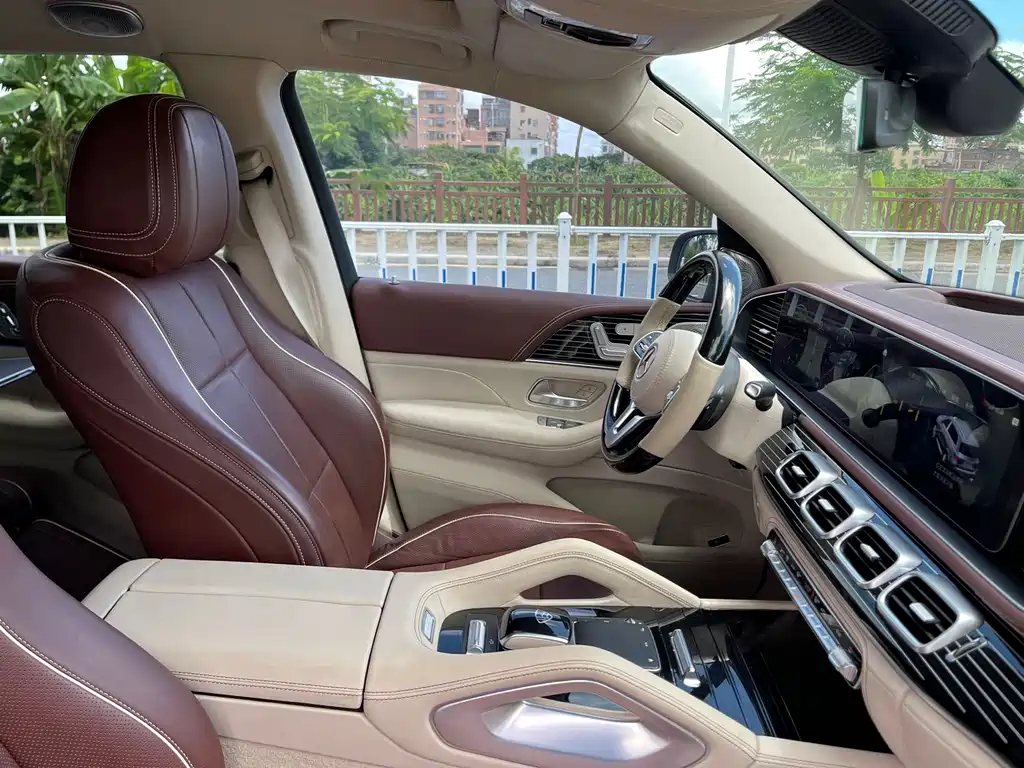 Mercedes-Benz GLS 2023 — фото 8