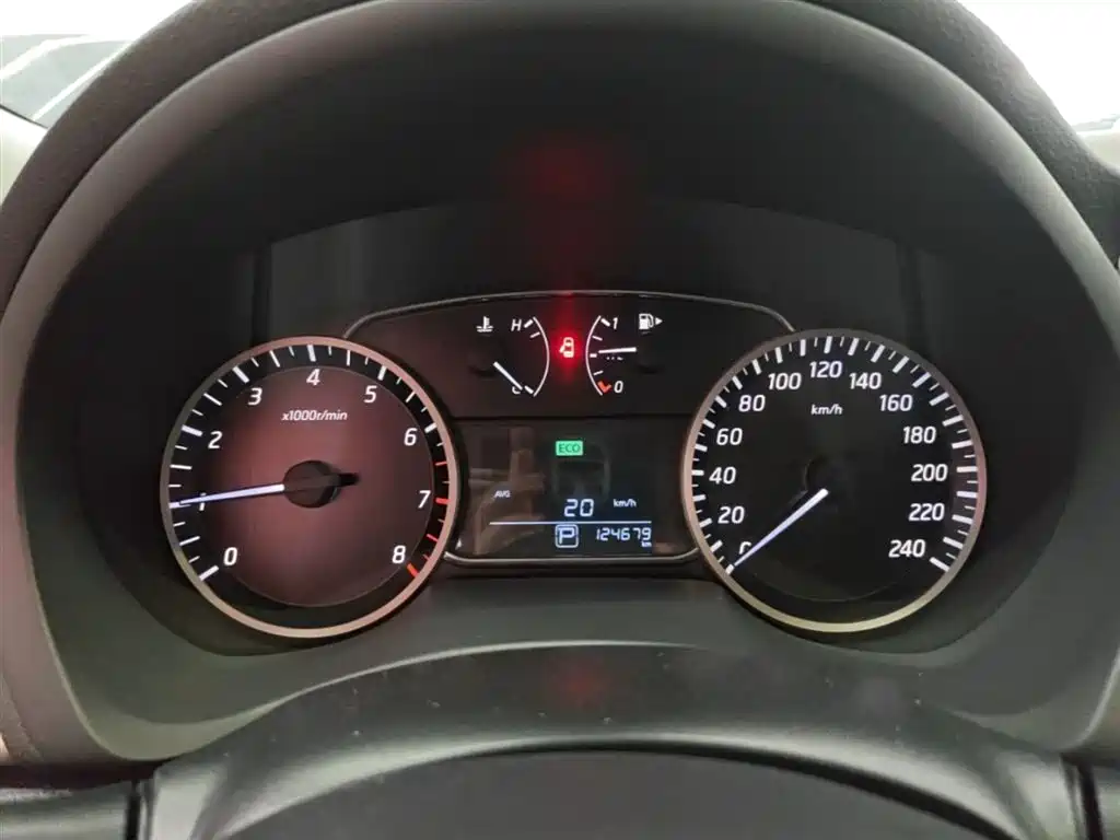 Nissan Sylphy 2017 — фото 12