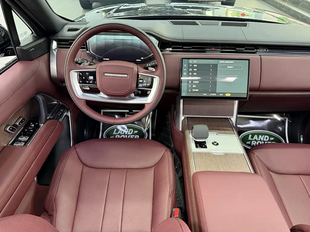 Land Rover Range Rover 2024 — фото 13