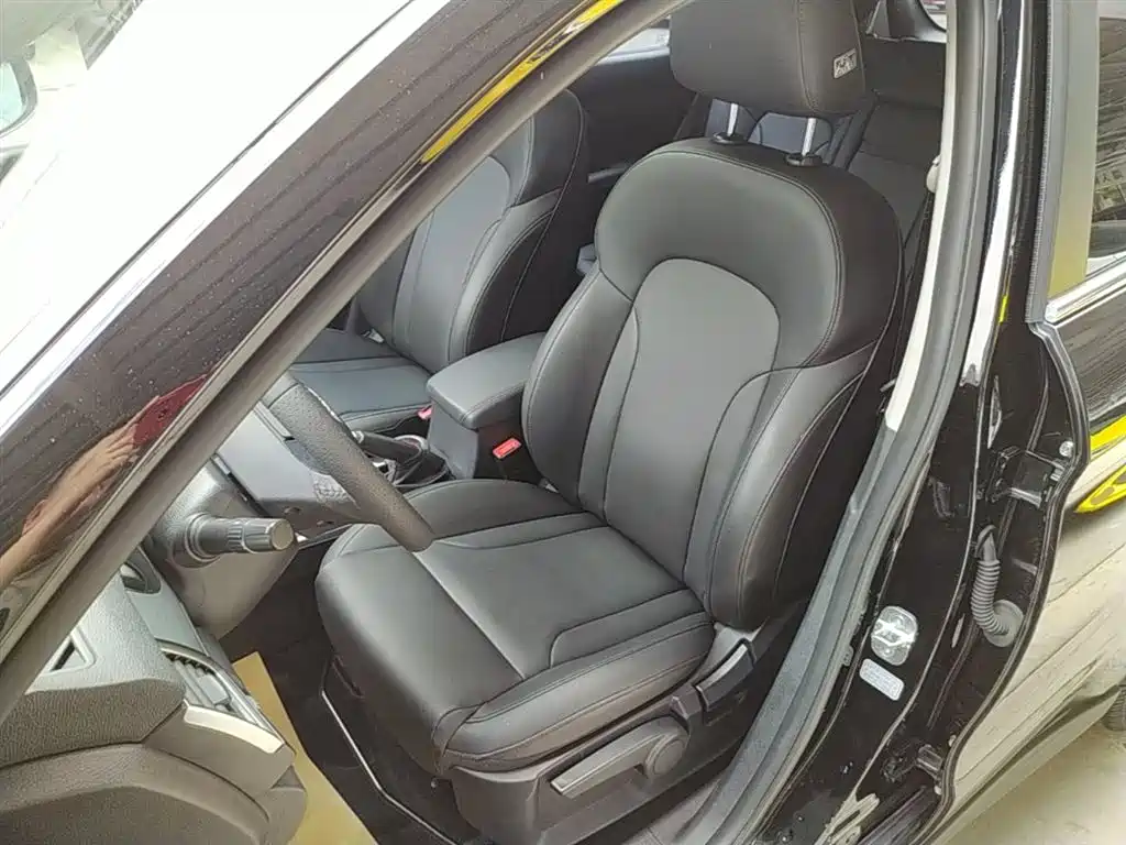 Haval H2 2015 — фото 15