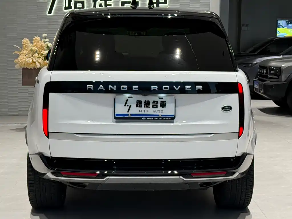Land Rover Range Rover 2026