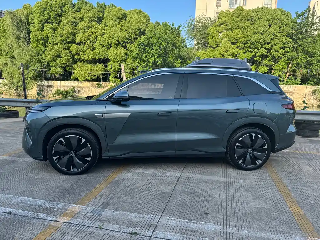 BYD Tang L 2025 — фото 3