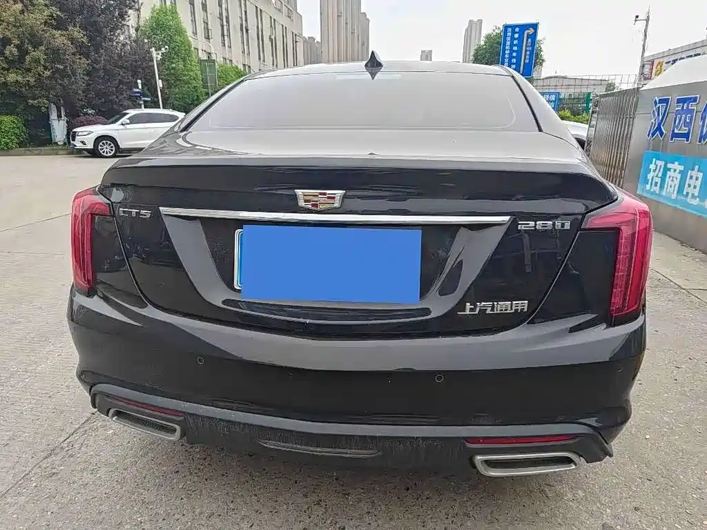 Cadillac CT5 2022 — фото 13