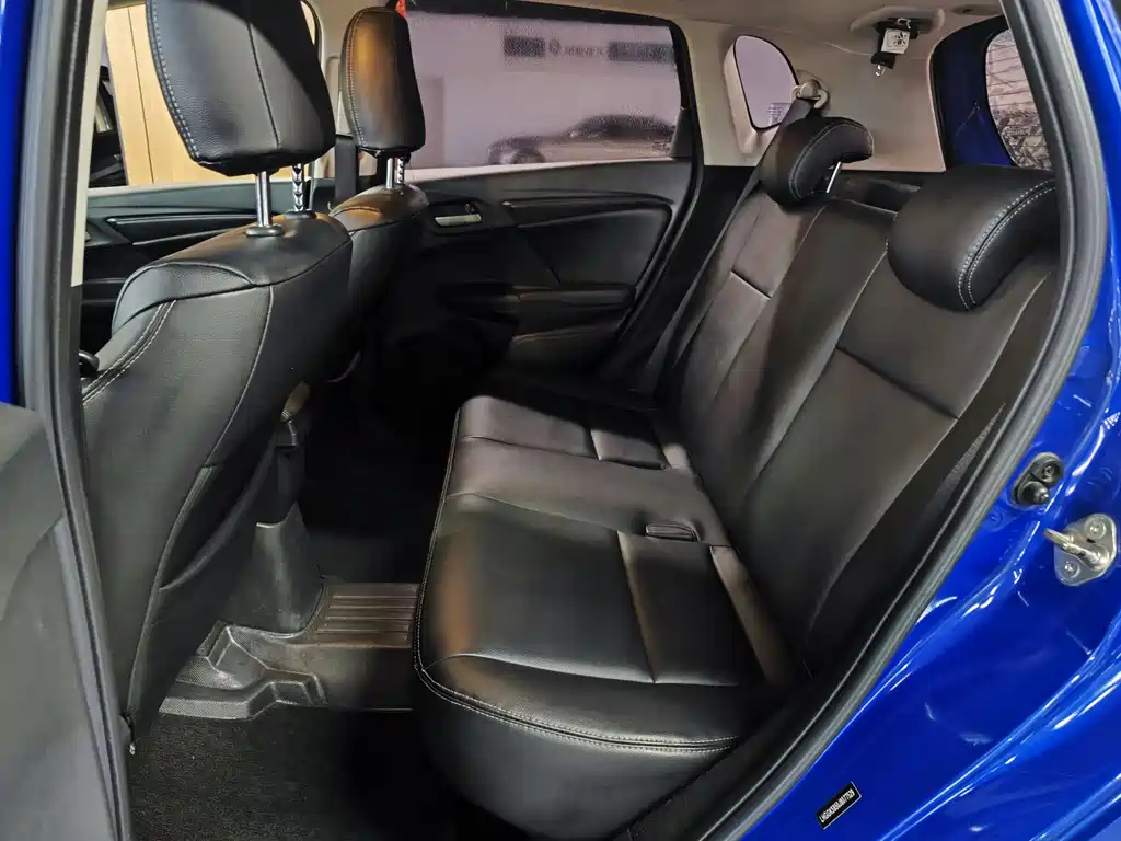 Honda Fit 2018 — фото 9