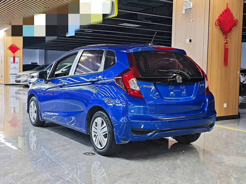 Honda Fit 2018 — фото 5
