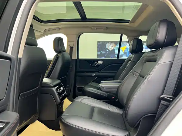Lincoln Aviator 2024